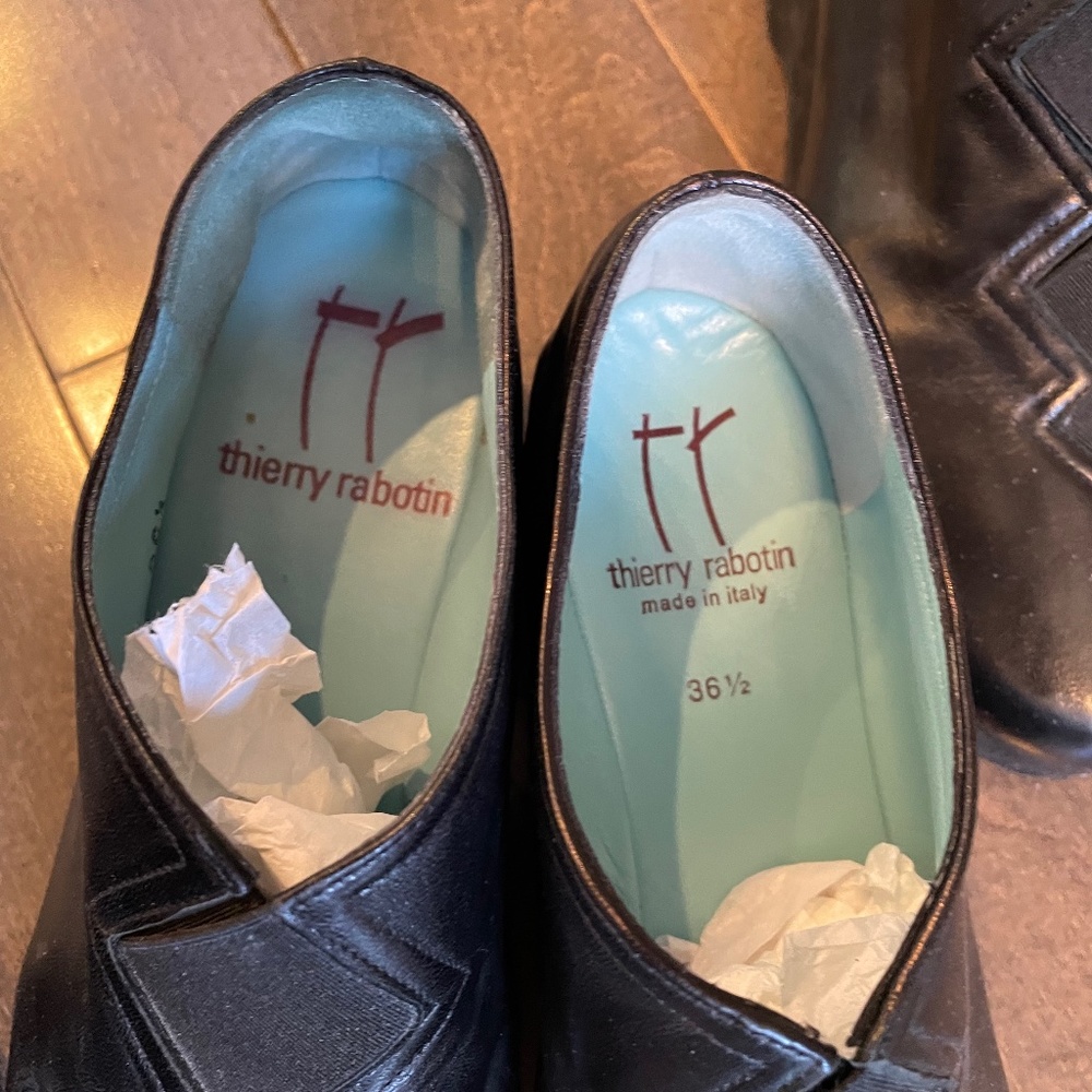 SOLD ******Thierry Rabotin 6.5 shoes
